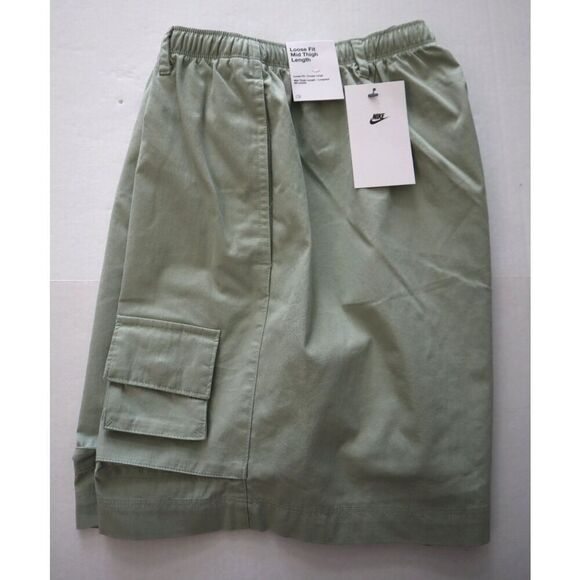 Nike FN3216-370 Men Sz S Light Green Loose Fit Mid-Thigh Length Camp Shorts - Picture 6 of 7